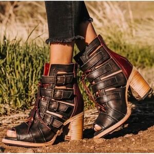 Freebird Steven Black Leather Sandal Buckle Peep Toe‎ Heeled Booties Braden Sz 9